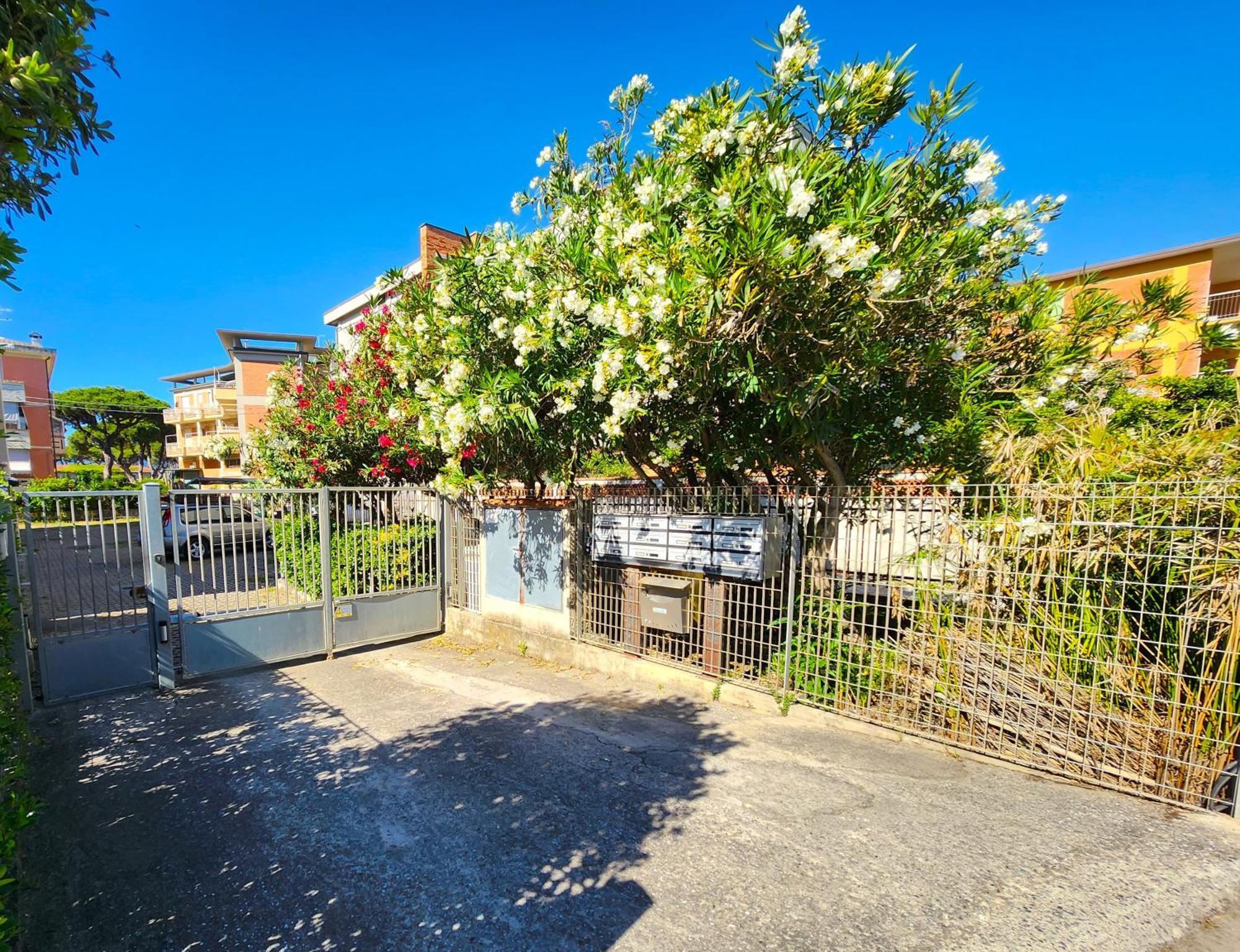 Appartamento Limen Marinella di Sarzana Exterior photo